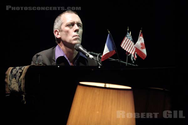 HUGH LAURIE - 2012-07-10 - PARIS - Grand Rex - 